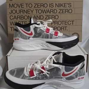 Nike Kyrie 8 "White University Red" US Men Size 10.5 Basketball Sneaker (New)